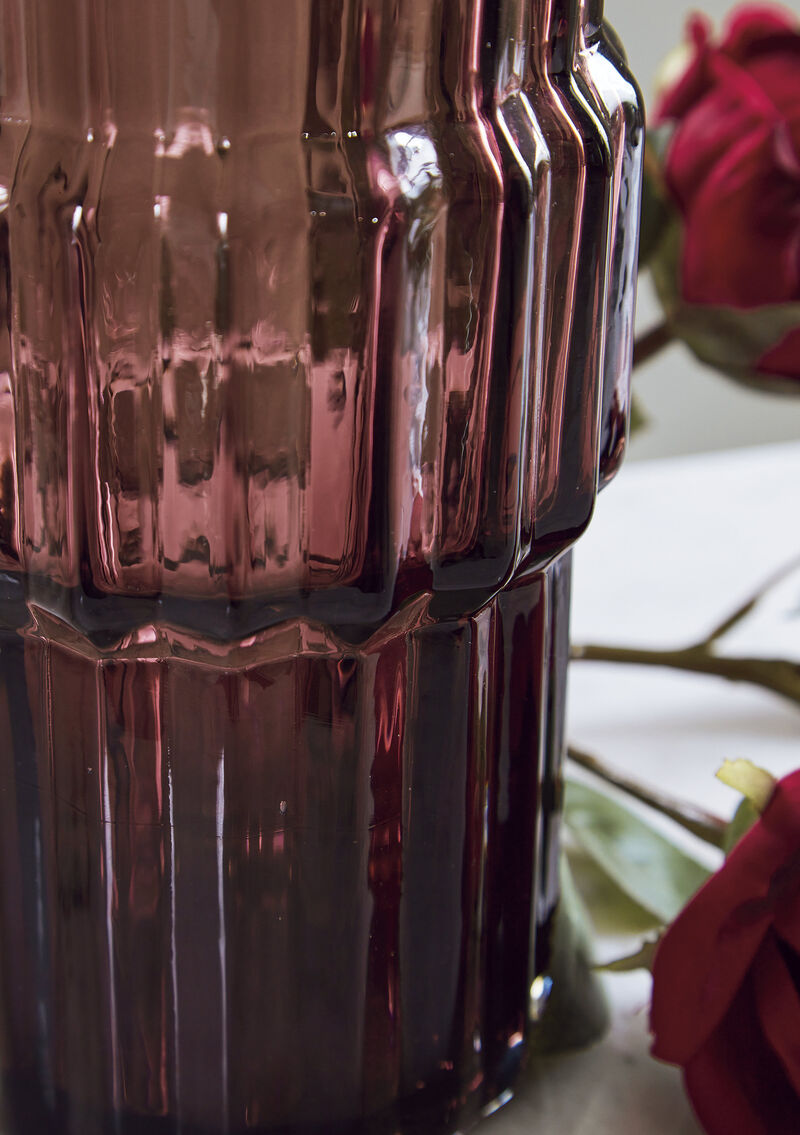 Dorlow Vase image number 2