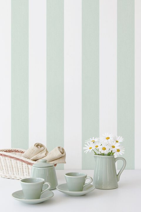 Smart Stripes 3 Surface Stripe Green Wallpaper G67583