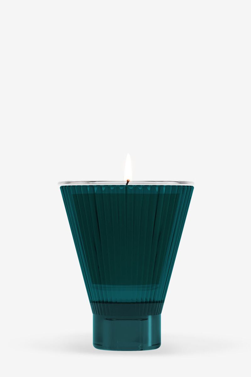 Zai Candle - Cedar & Black Cherry image number 2