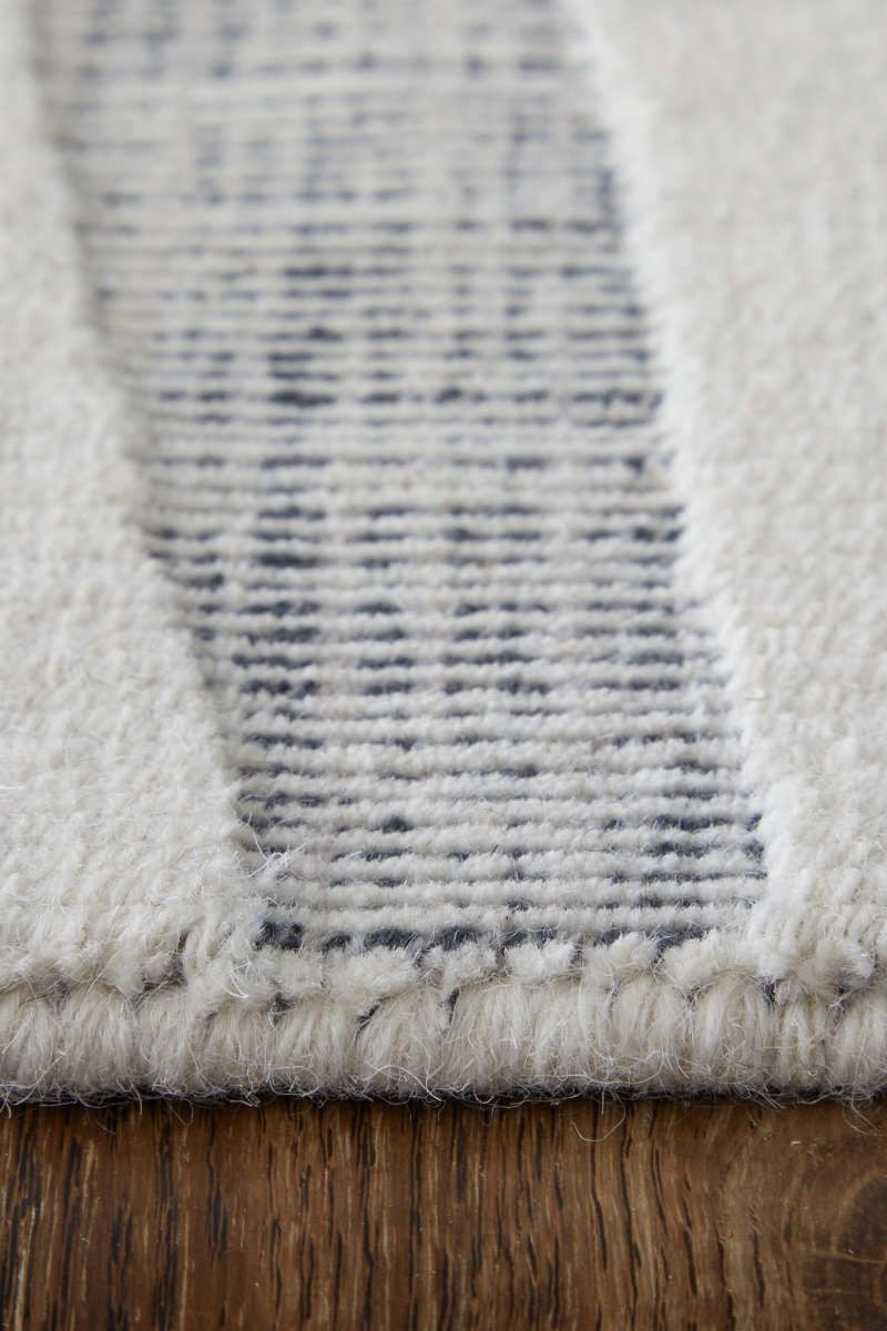 Peconic T8009 Ivory/Black 9' x 12' Rug by Thom Filicia image number 9