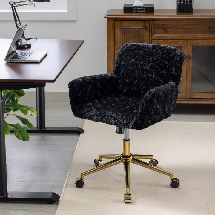 GOODSILO Comfortable Swivel Office Chair with Adjustable Recline and Artificial Alpaca Wool Upholstery