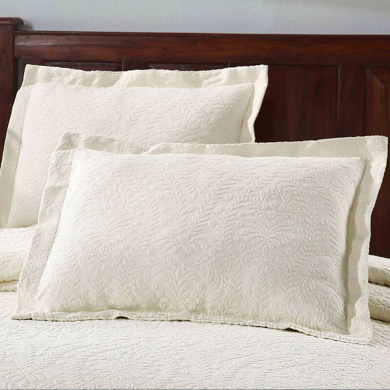 3-Piece Cotton Blend Bedspread Set with Jacquard Floral Design image number 3