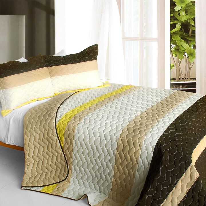 3 piece Luxury Patchwork Quilt Set with Hand-Stitched Prints and Reversible Design-White