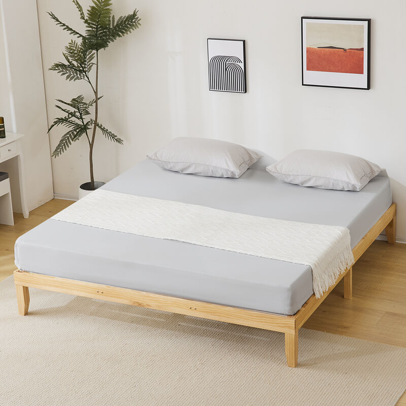 Simple and Durable Basic Bed Frame for Easy Mattress Setup image number 2