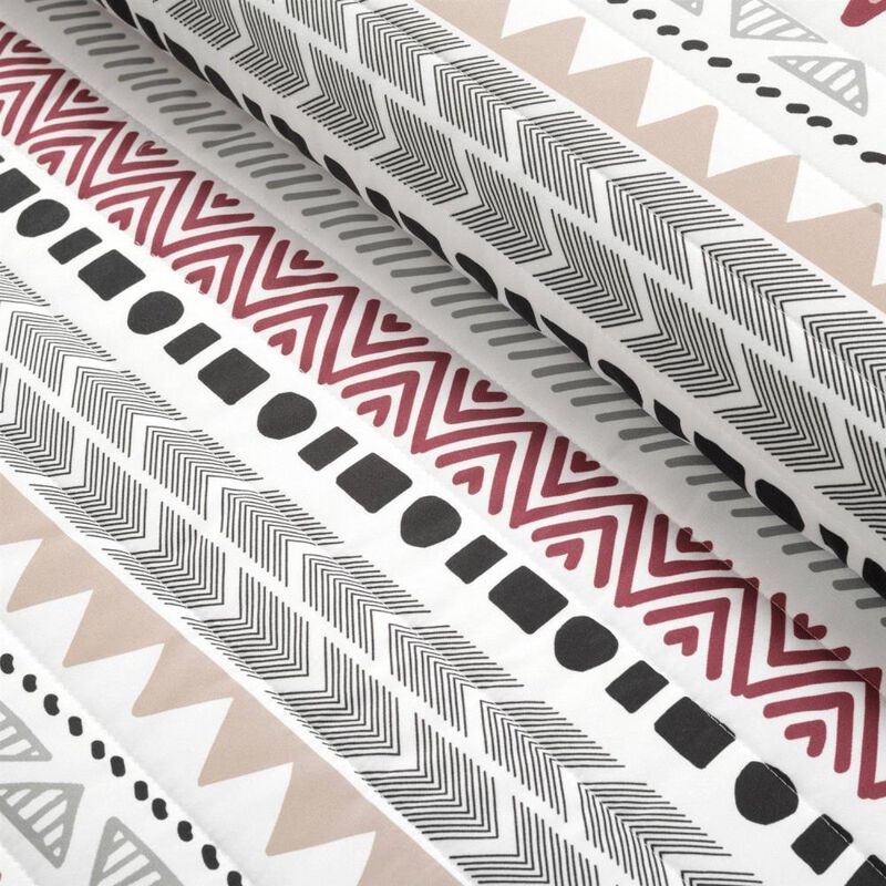 Hivvago Full/Queen Lightweight Rustic Red Chevron Stripe Reversible 3 Piece Quilt Set