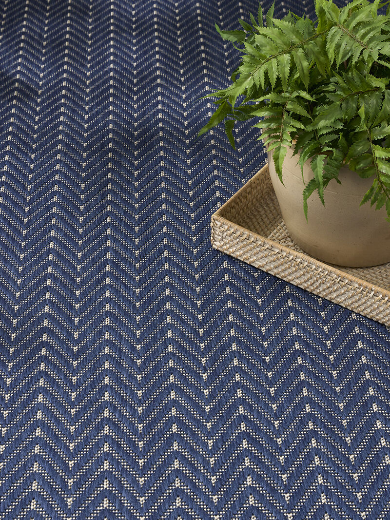 Horizon Indoor/Outdoor HOZ02 Navy 10' x 14' Rug