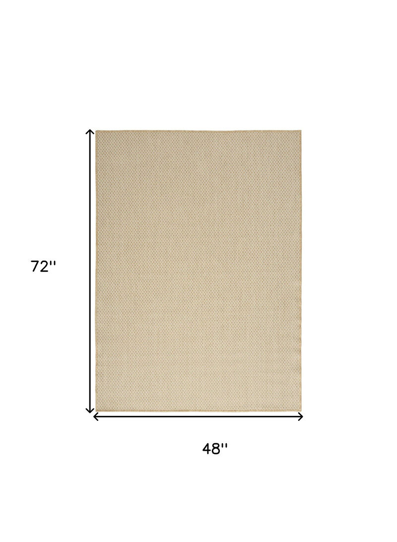 HomeRoots 4' X 6' Natural And Ivory Geometric Indoor Outdoor Area Rug image number 5