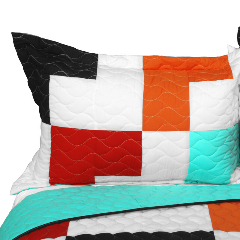 Queen Size 3-Piece Vermicelli Quilted Patchwork Quilt Set with Matching Shams image number 2