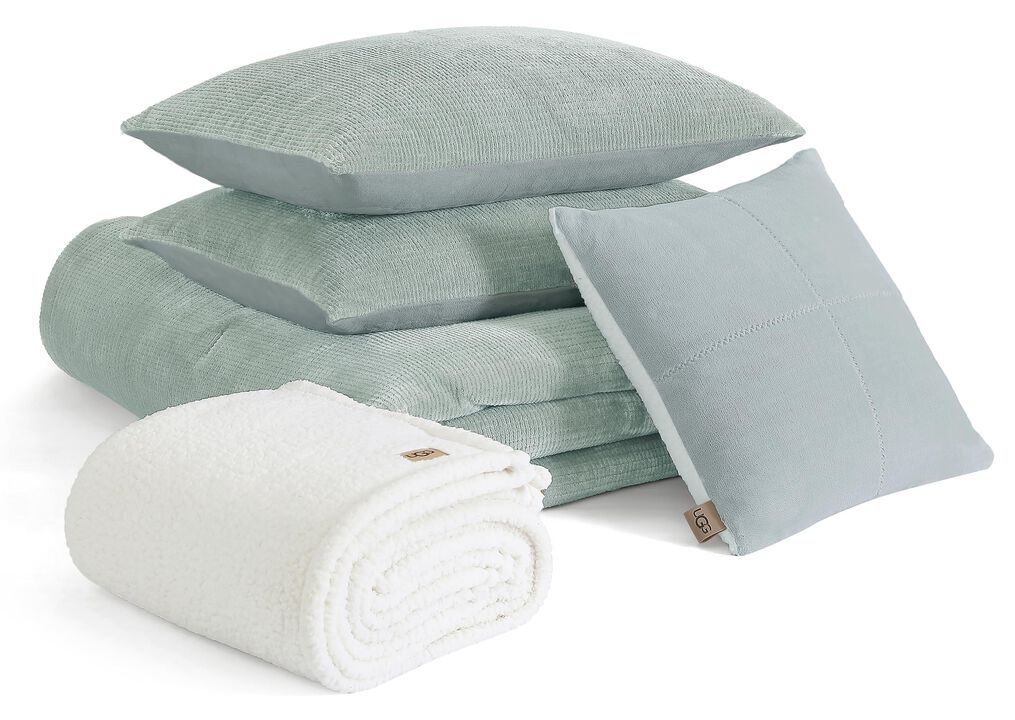 UGG 32536 Remina Full-Queen 5-Piece Comforter Set Luxurious Comforter and Two Shams with 18 x 18-inch Decorative Throw Pillow an