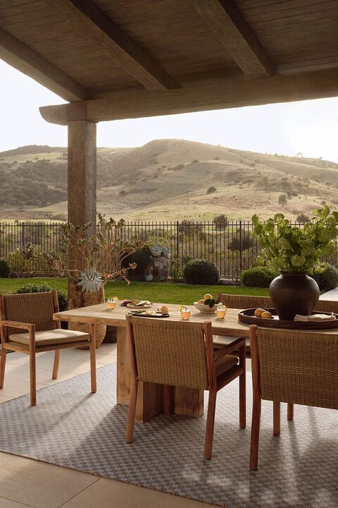 Topanga TOP-02 Natural/Silver 2'3" x 3'9" Rug by Amber Lewis x Loloi