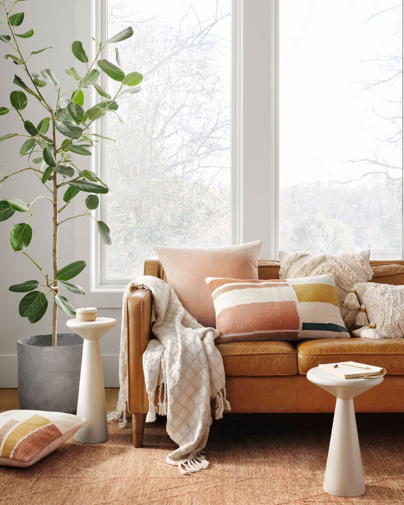 PMH0001 Pillow Collection by Magnolia Home by Joanna Gaines x Loloi