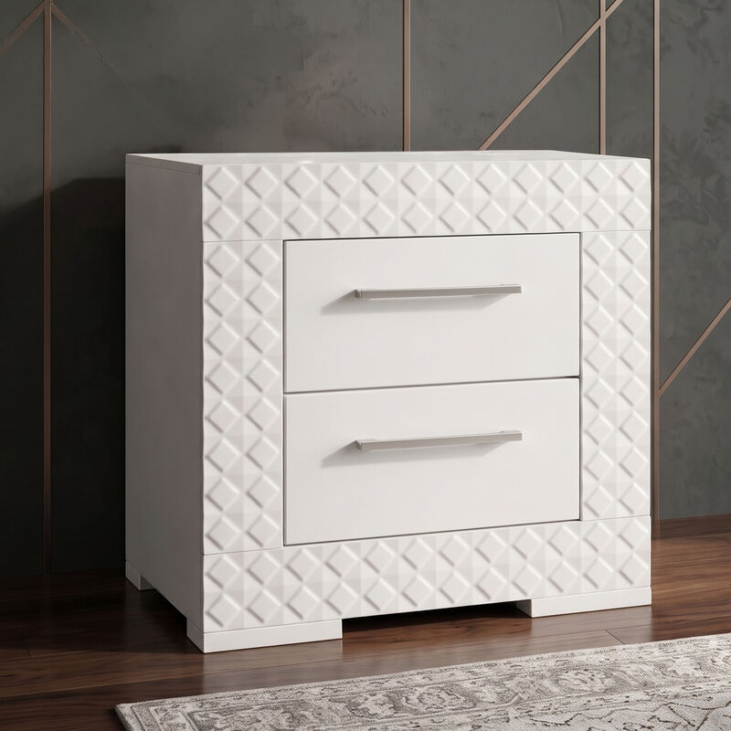 Modern 2 Drawer Nightstand with Quilted Drawer Fronts image number 4