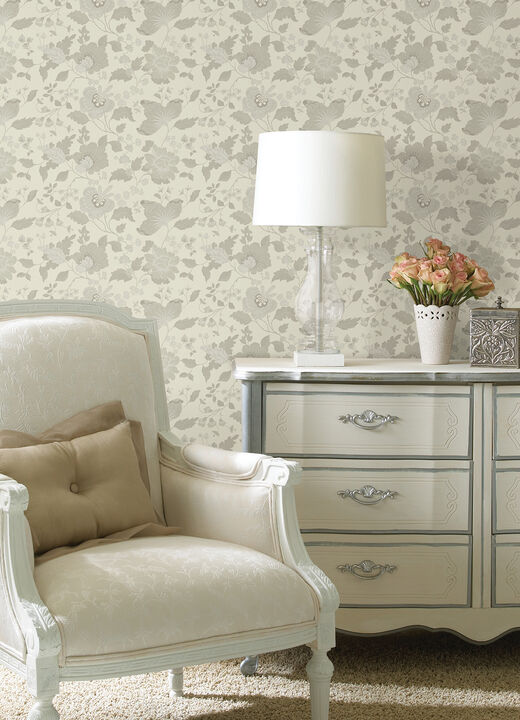 Vittoria White Floral Wallpaper