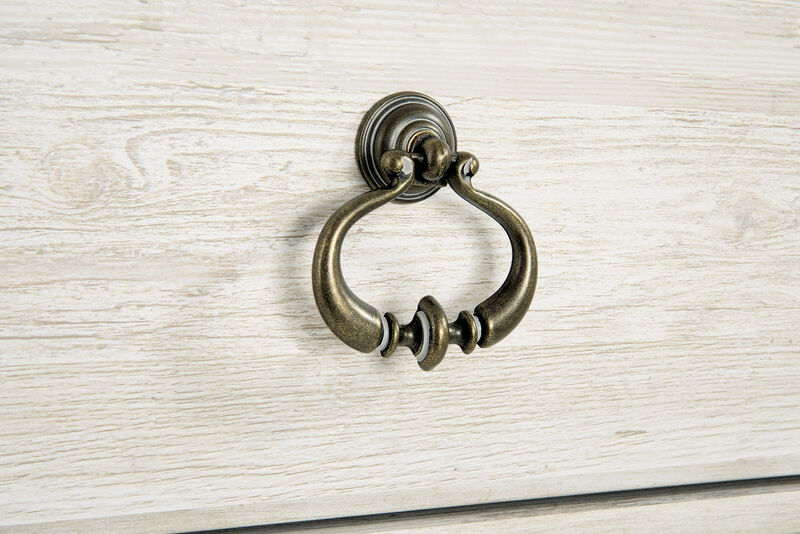 Willowton Dresser image number 5