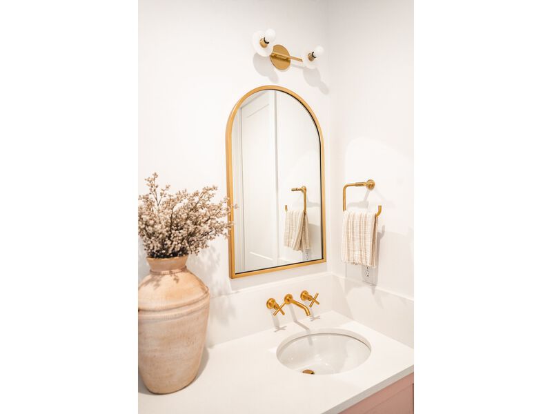 Elmont Bath And Vanity Light image number 2