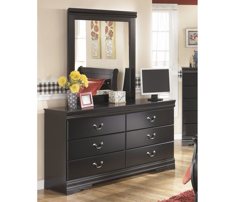 Huey Vineyard Dresser and Mirror