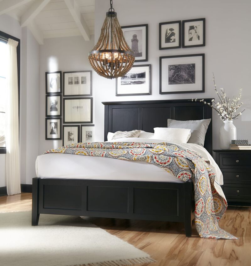 Paragon King-size Panel Bed in Black