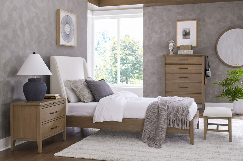 Olivia 5-Drawer Chest image number 1