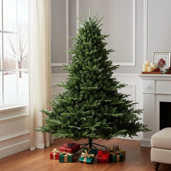HomeRoots 7.5' Full Pine Christmas Tree