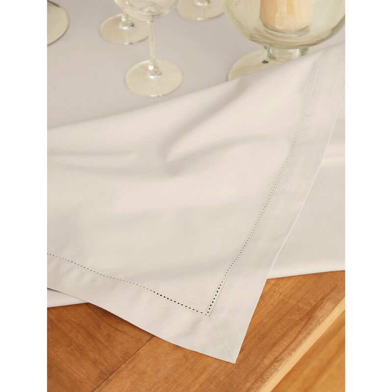 Solino Home Cotton Linen Hemstitch Tablecloth &ndash; Handcrafted, Machine Washable, Perfect for Holiday and Everyday Dining