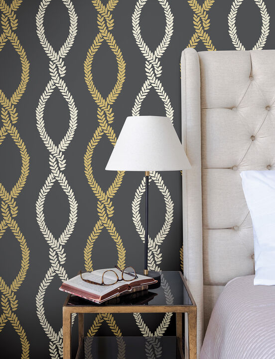 Laureate Black Vine Trellis Wallpaper