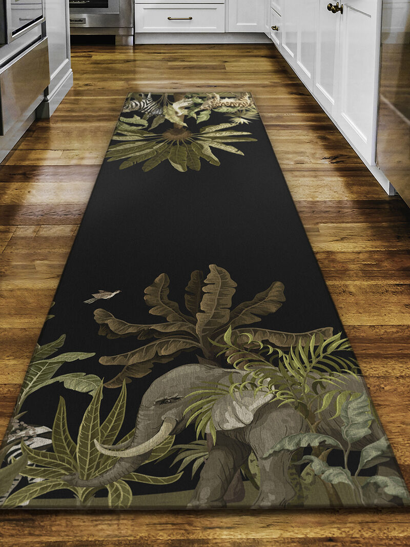 Tropics TC8 Black 2'3" x 7'6" Rug