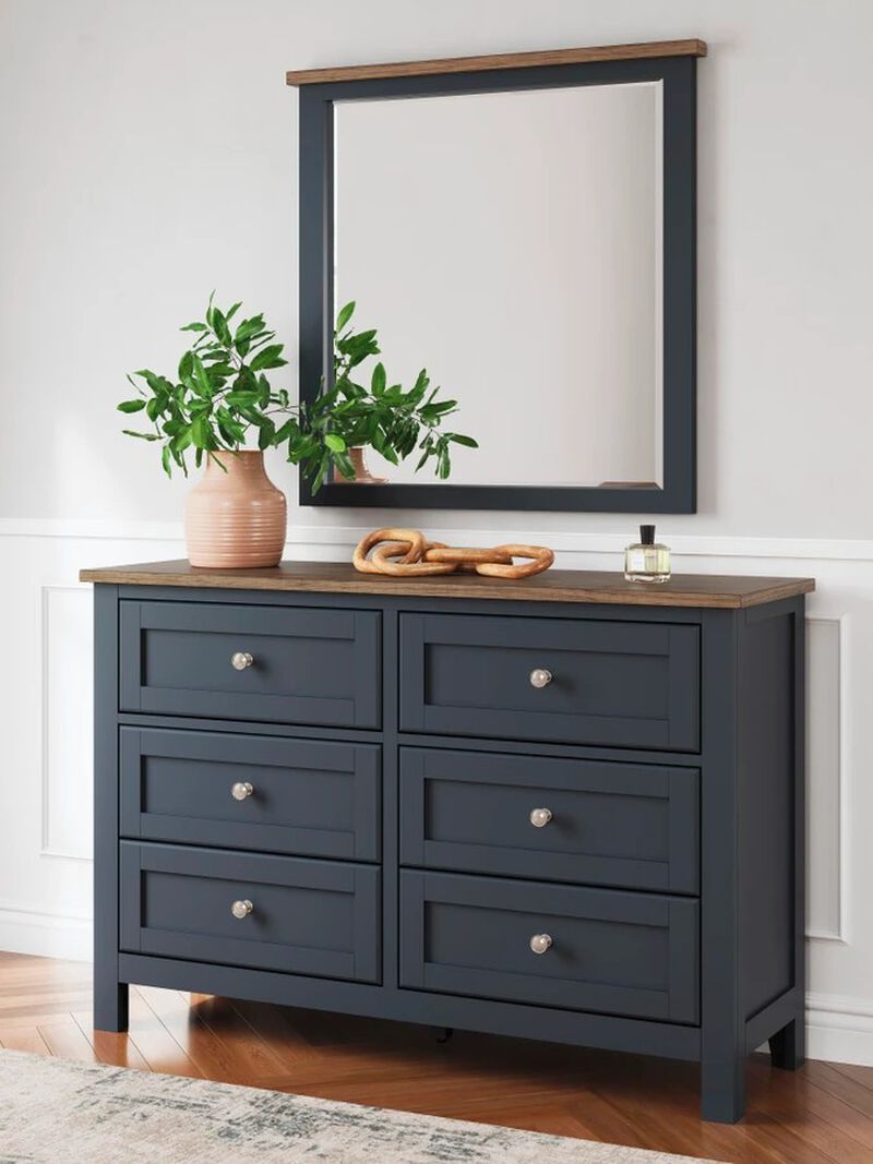 Landocken Dresser and Mirror image number 2