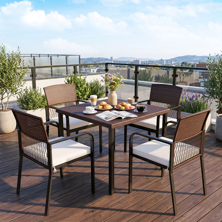 Set of 4 Outdoor Patio Dining Chairs with Cushions and Leveling Feet