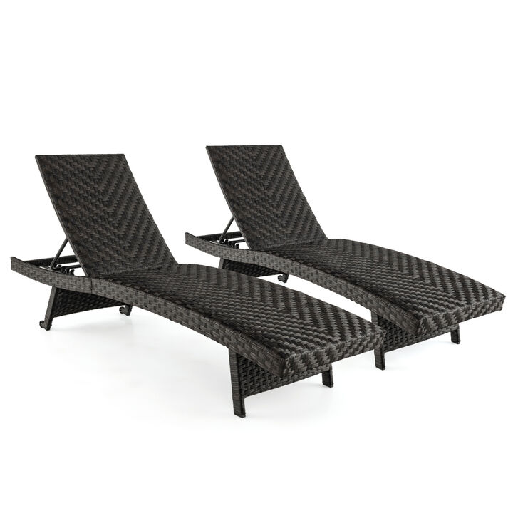 Set of 2 Folding Rattan Chaise Lounge with Adjustable Backrest