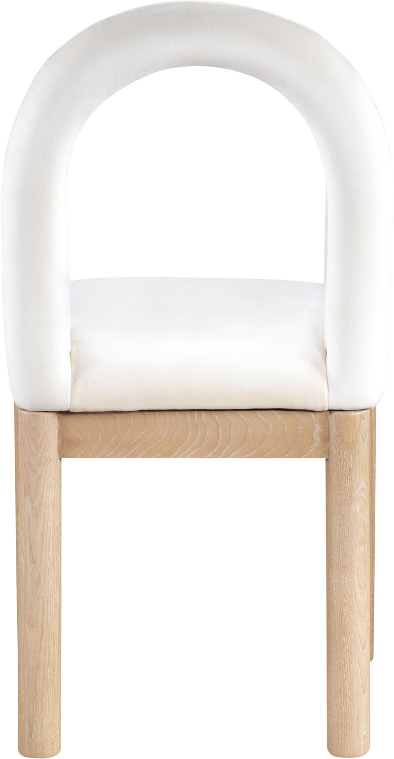 Meridian Furniture Conrad Velvet Dining Chair image number 4