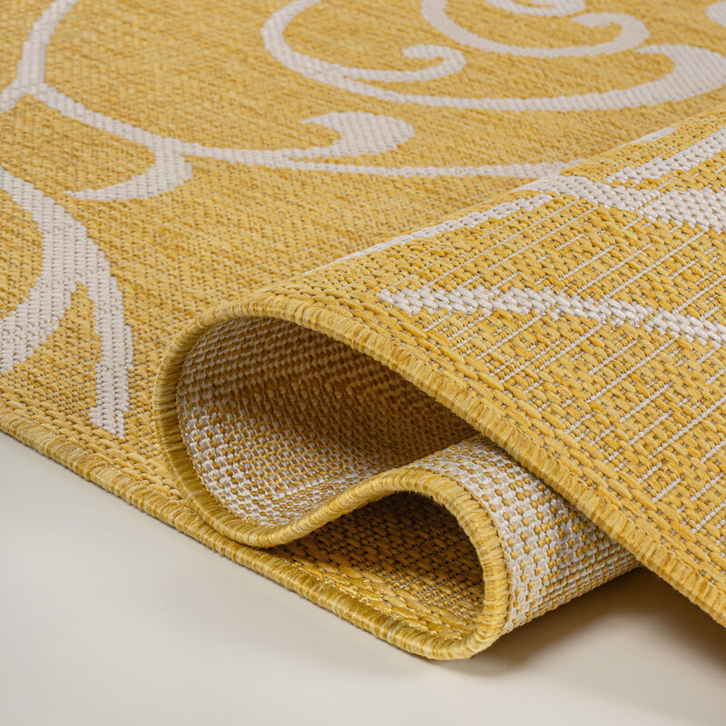 Maribel Traditional Classic All-Over Scroll Indoor/Outdoor Area Rug