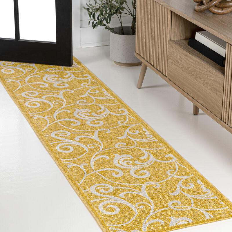 Maribel Traditional Classic All-Over Scroll Indoor/Outdoor Area Rug