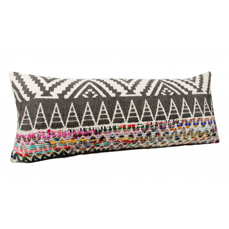 Soft 100% Cotton Geometric Cushion with Hidden Zipper &ndash; Cozy Home Accent Pillow
