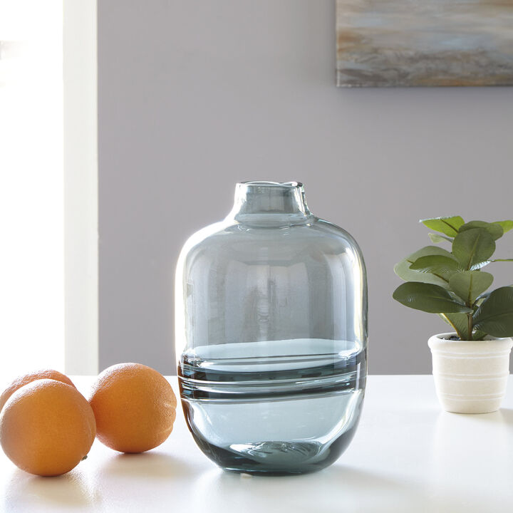 Lemmitt Tall Indoor/Outdoor Vase