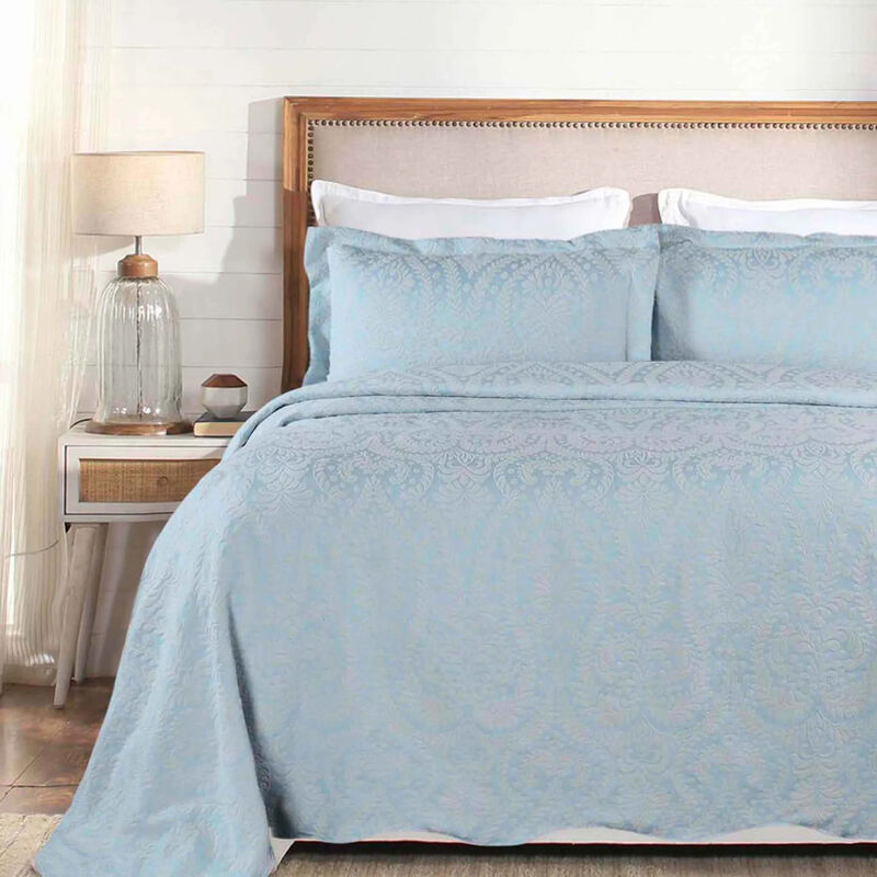 3-Piece Cotton Blend Bedspread Set with Jacquard Floral Design image number 0