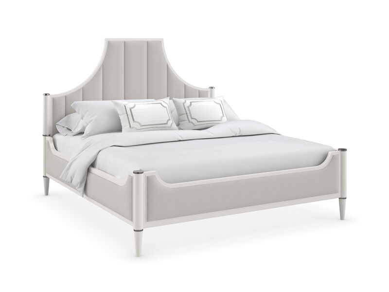 To Post Or Not To Post Queen Bed