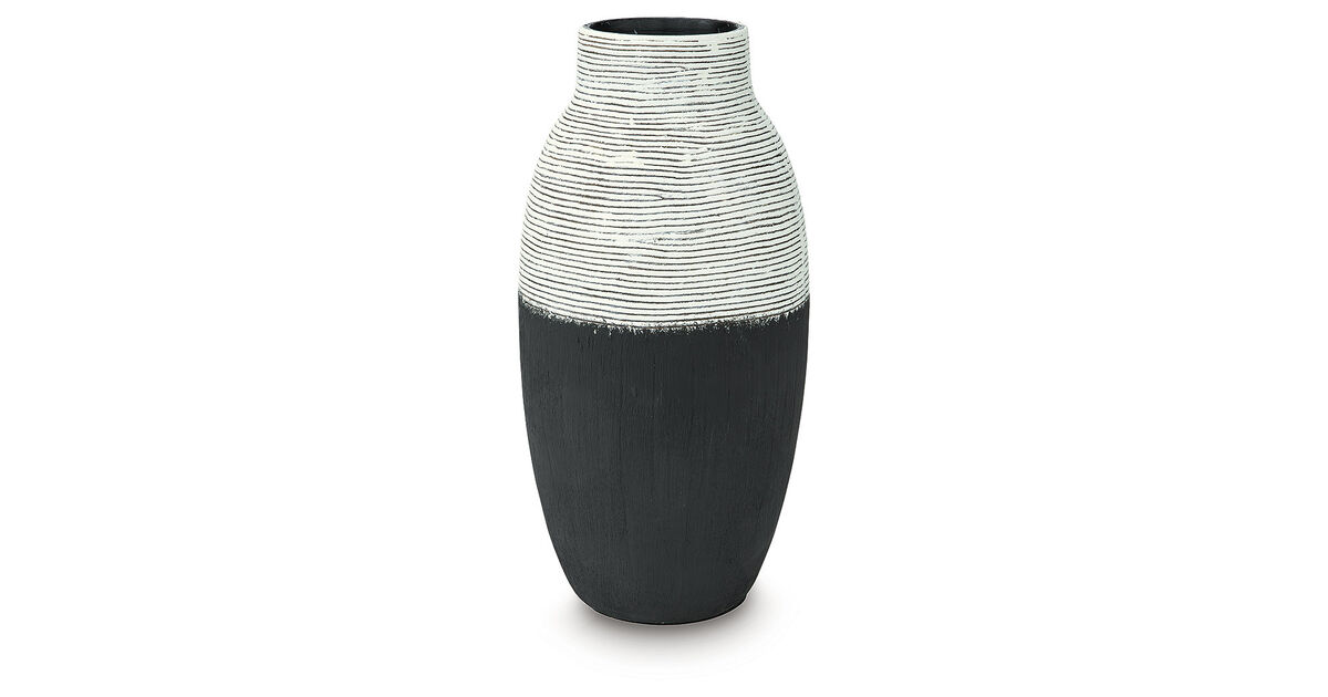 Girtha Vase