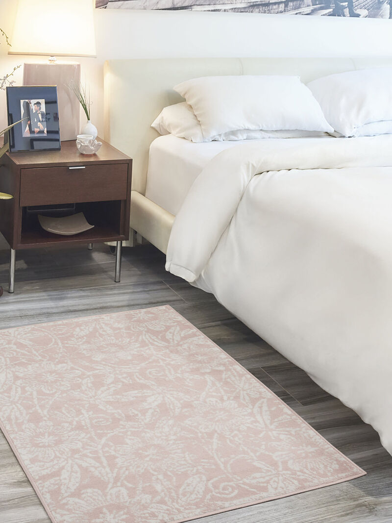 Whimsicle WHS05 Pink 3' x 5' Rug