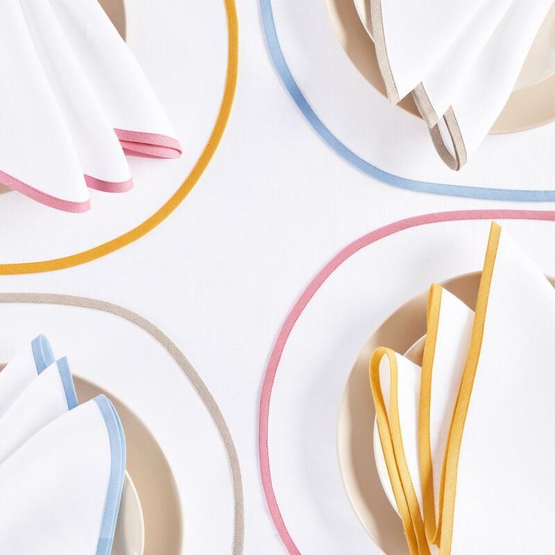 Solino Home Chloe 100% Linen Dinner Napkins &ndash; Set of 4, 20 x 20 in, Machine Washable, Holiday and Everyday Dining