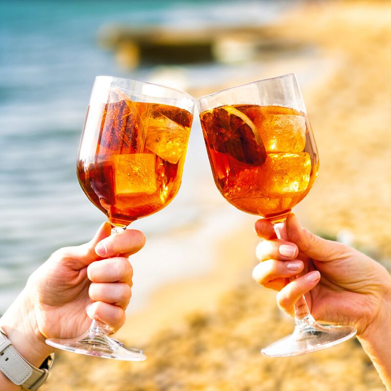 Premium dia.3.25" h:8.75" 16 oz. Round Clear Polycarbonate Cocktail/Wine (Set of 12) image number 2