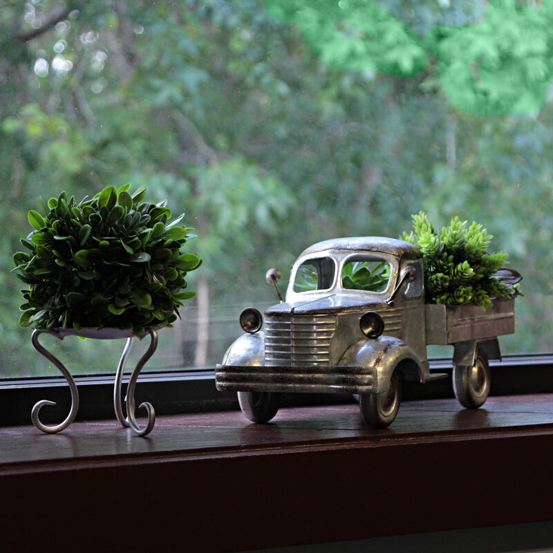 Distressed Galvanized Silver Truck Planter &ndash; Rustic Decor for Gardens & Patios image number 7