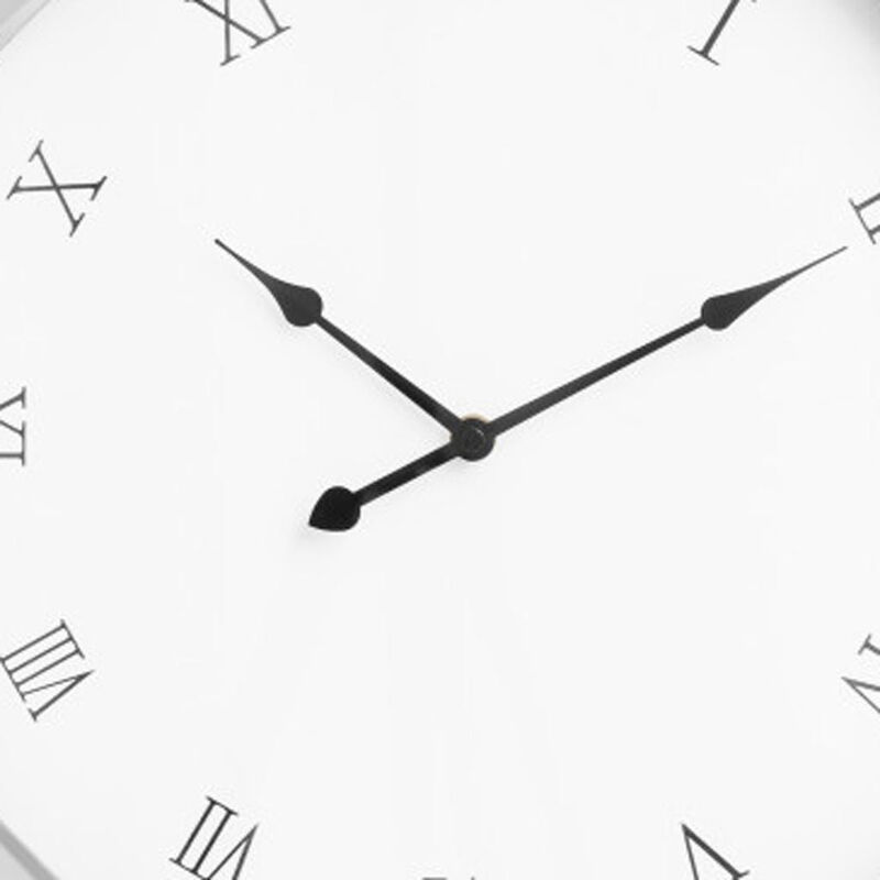 HomeRoots 26" Silver Mirrored Glass Silent Analog Geometric Wall Clock image number 3