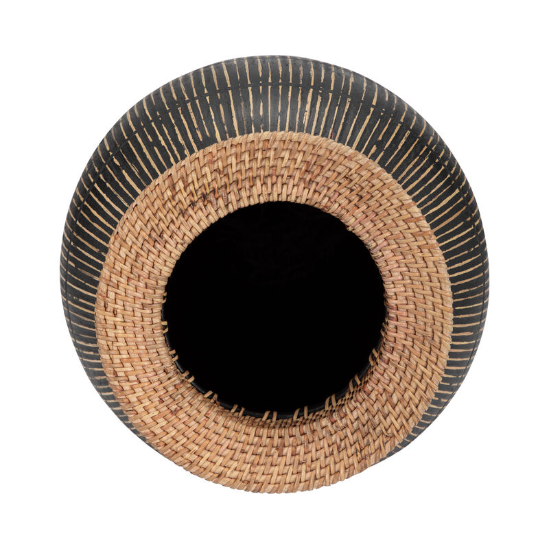 Terracotta, 19" Lines Vase image number 5