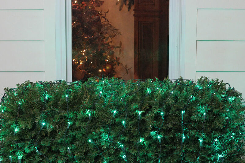 4' x 6' Green LED Wide Angle Christmas Net Lights - Green Wire image number 2