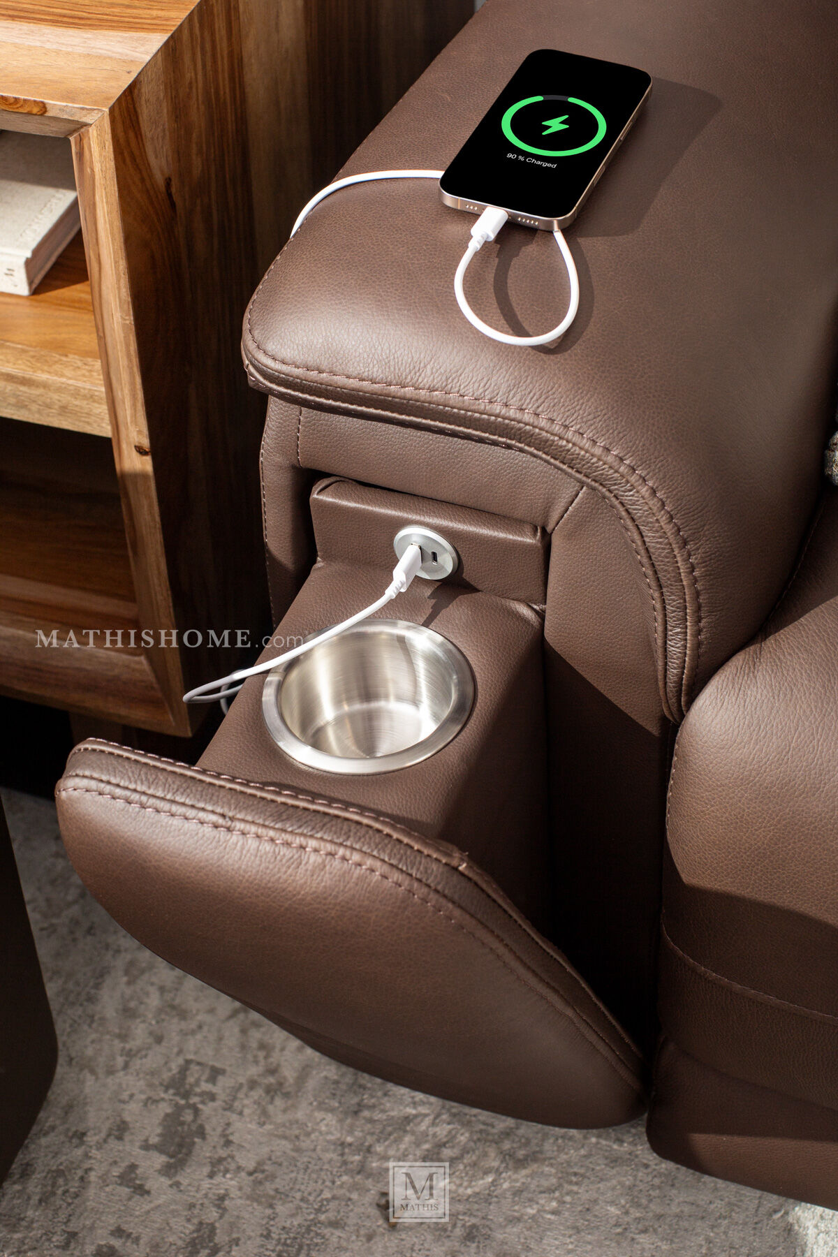 trinity　ブラウンレザーオットマン Trinity Power Sofa | Mathis Home