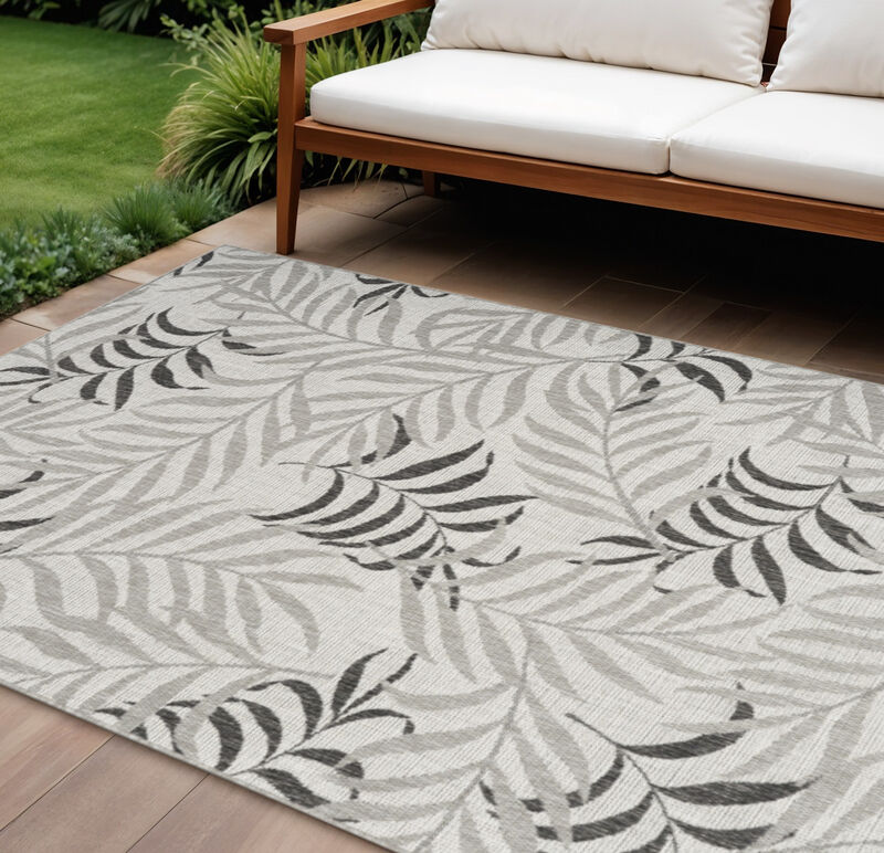 HomeRoots Palm Leaf Indoor Outdoor Area Rug image number 1