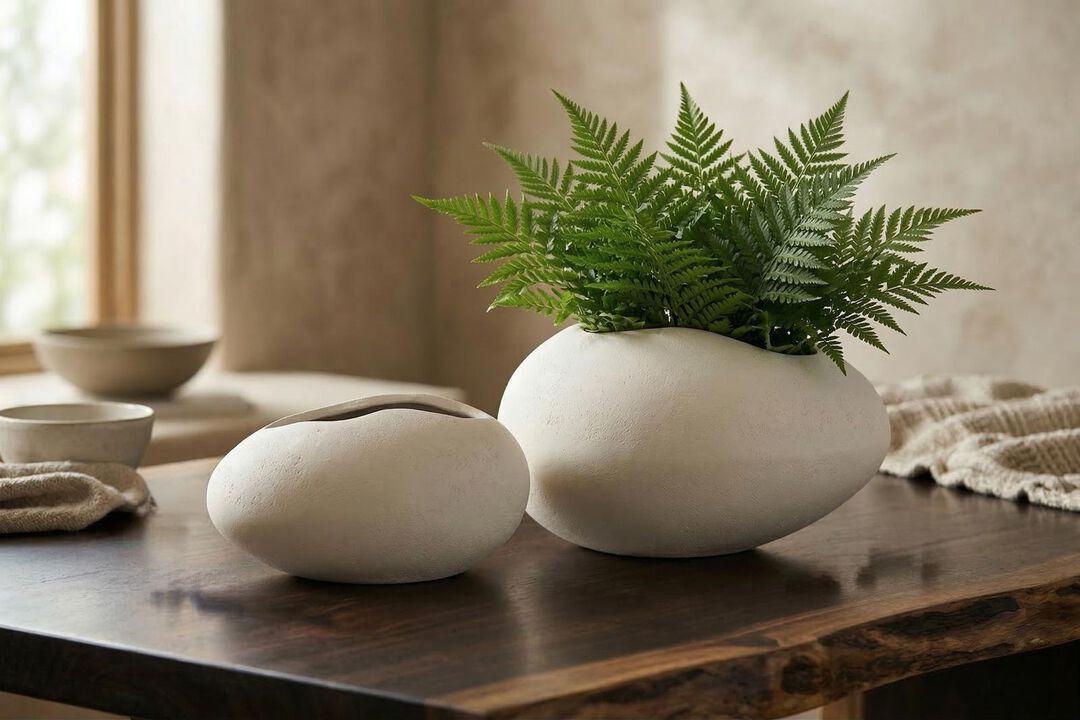 Small Egg Vase