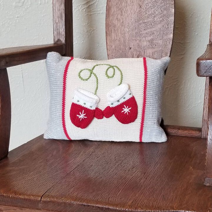 Handmade Mitten Mini Christmas Pillow