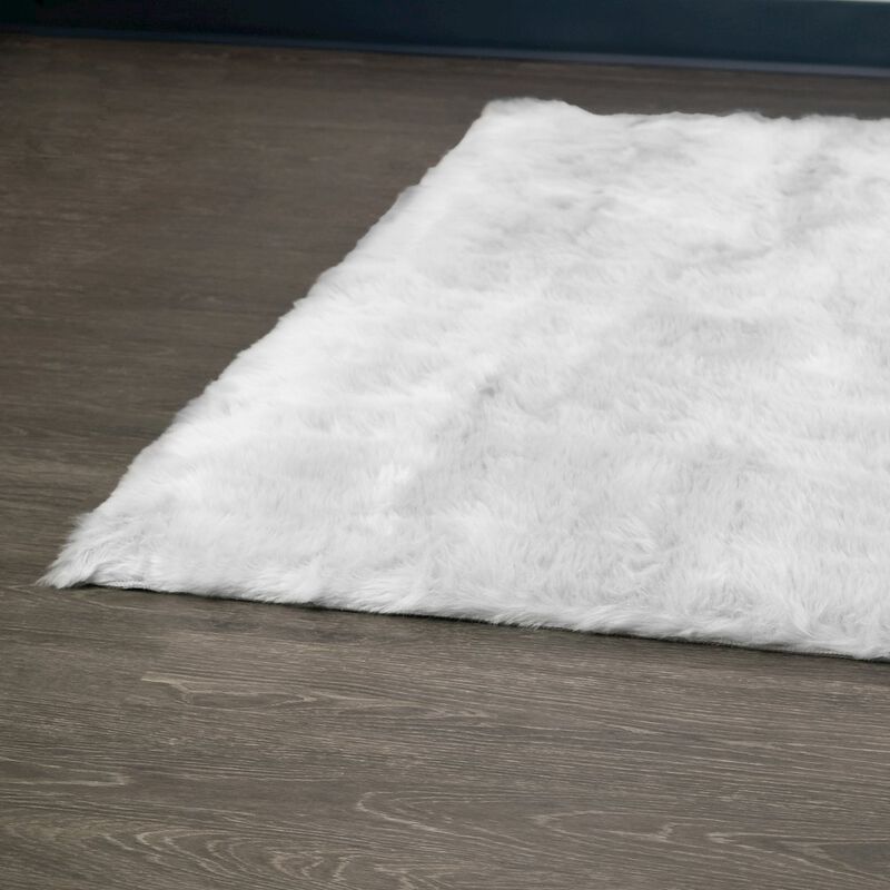 Glamour Home Auriel Faux Sheepskin Fur Area Rug White Rectangular 5x7