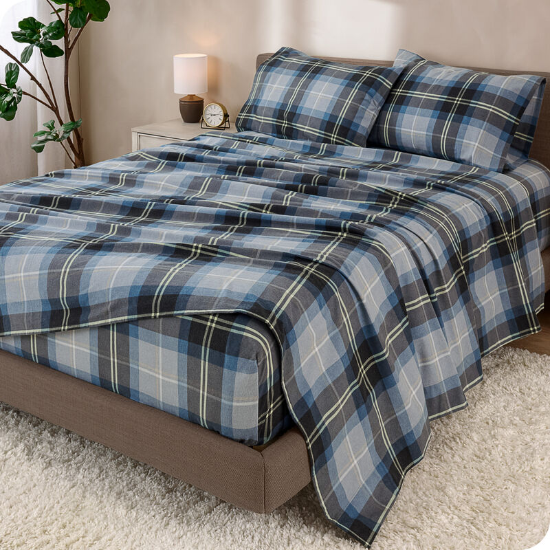 Soft & Cozy 100% Cotton Flannel Printed Pattern Sheet Set image number 1